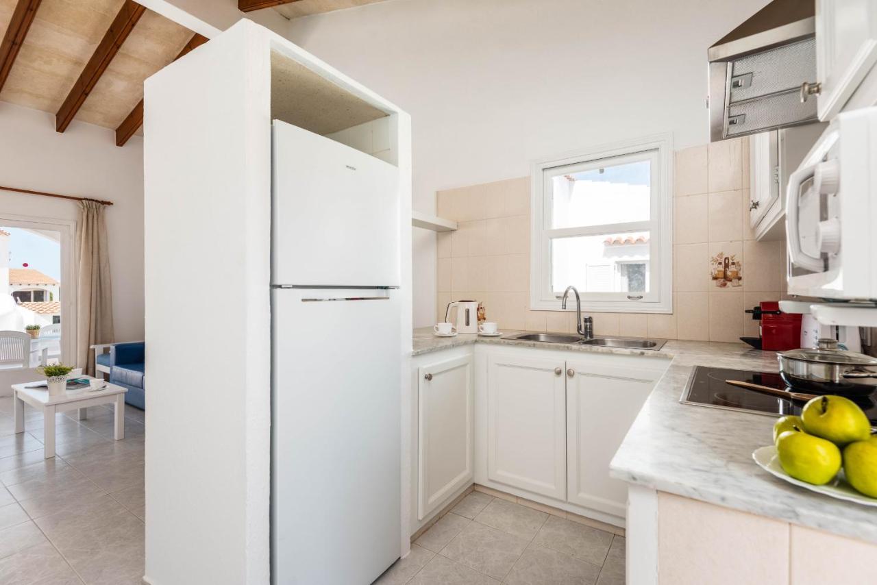 Rimar 4, 2 Bedroom Apartment, Cap D'Artrutx Cala en Bosch Kültér fotó