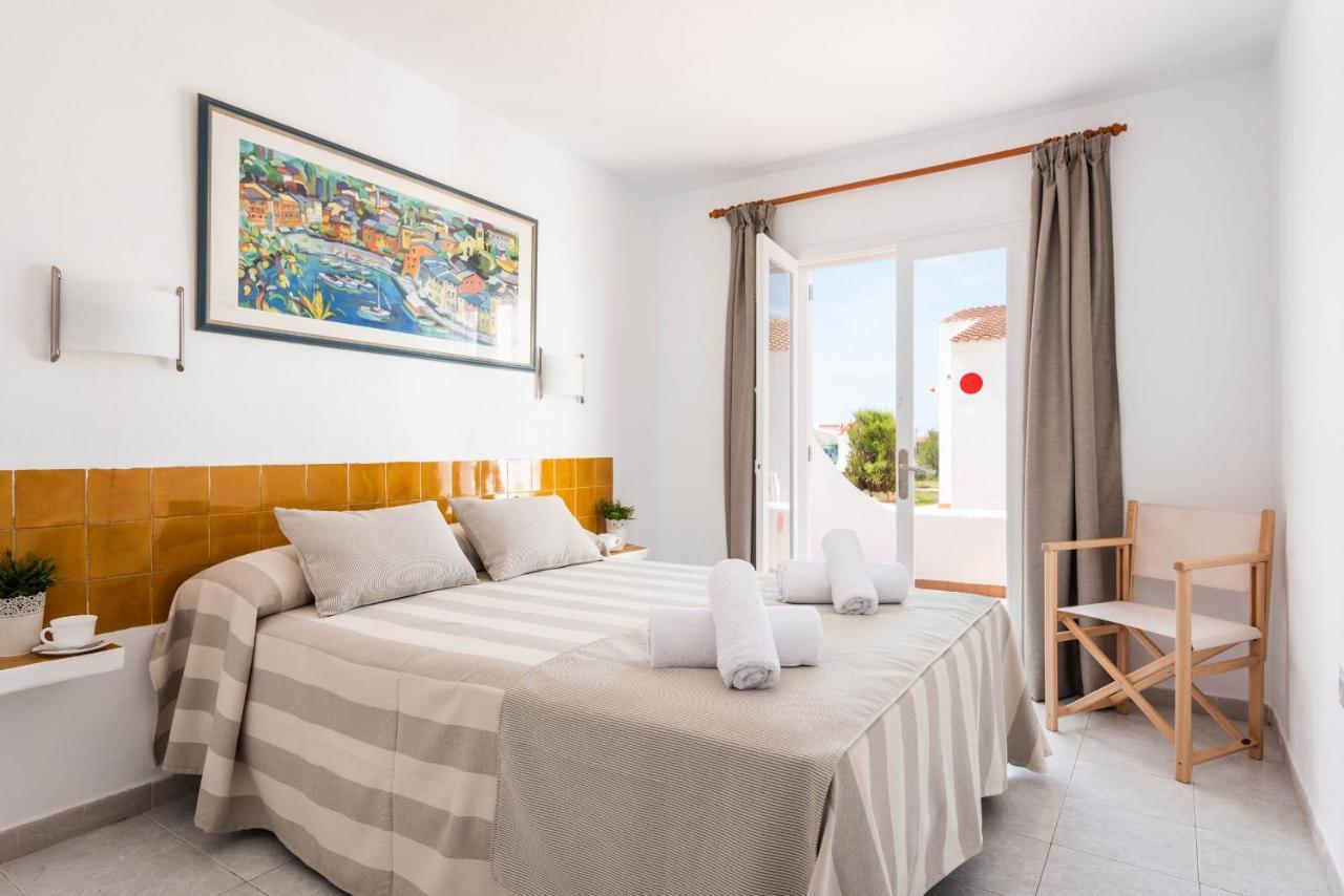 Rimar 4, 2 Bedroom Apartment, Cap D'Artrutx Cala en Bosch Kültér fotó